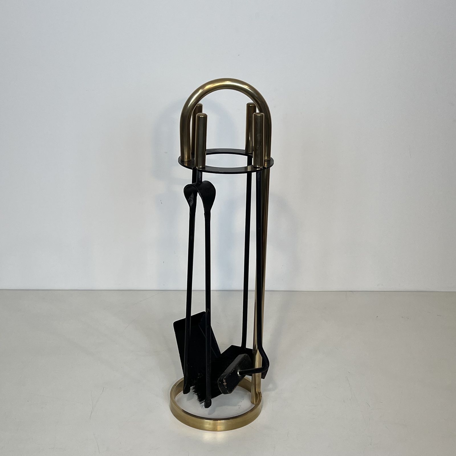 Fire Set Designer Style In Black Lacquered Metal And Brass photo buy