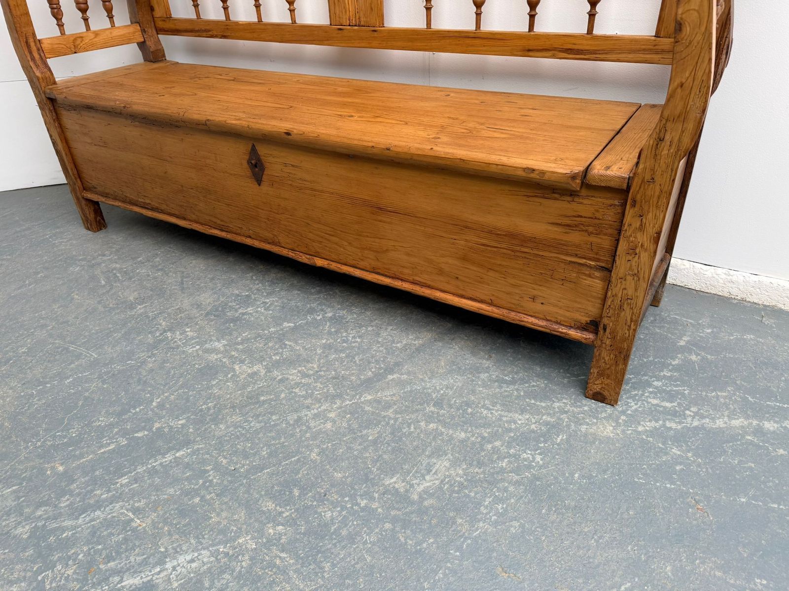 A Lovely Original Hungarian Antique Pine Waxed Spindled 2/3 Seater Bench photo for sale