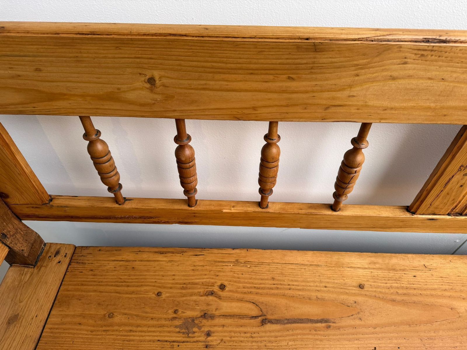 photo furniture A Lovely Original Hungarian Antique Pine Waxed Spindled 2/3 Seater Bench