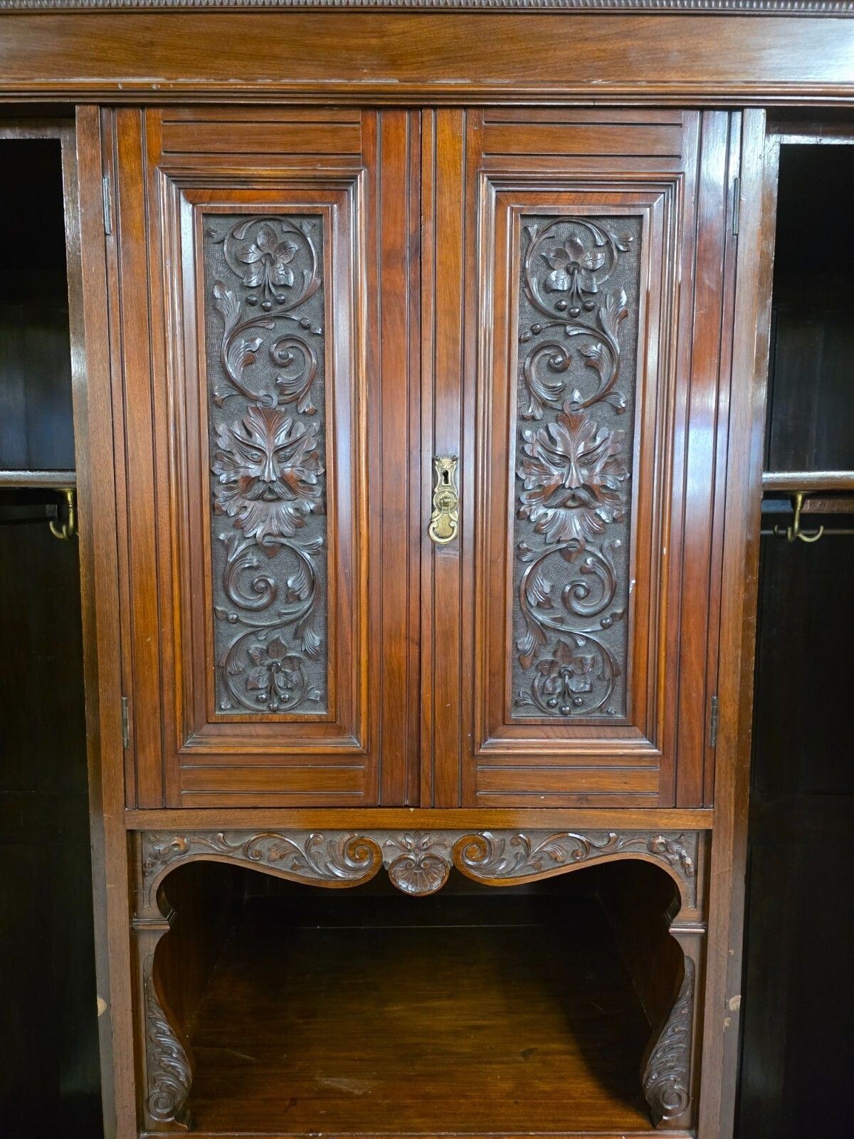 980.0 Antique Walnut Late Victorian Princess Combination Wardrobe photo