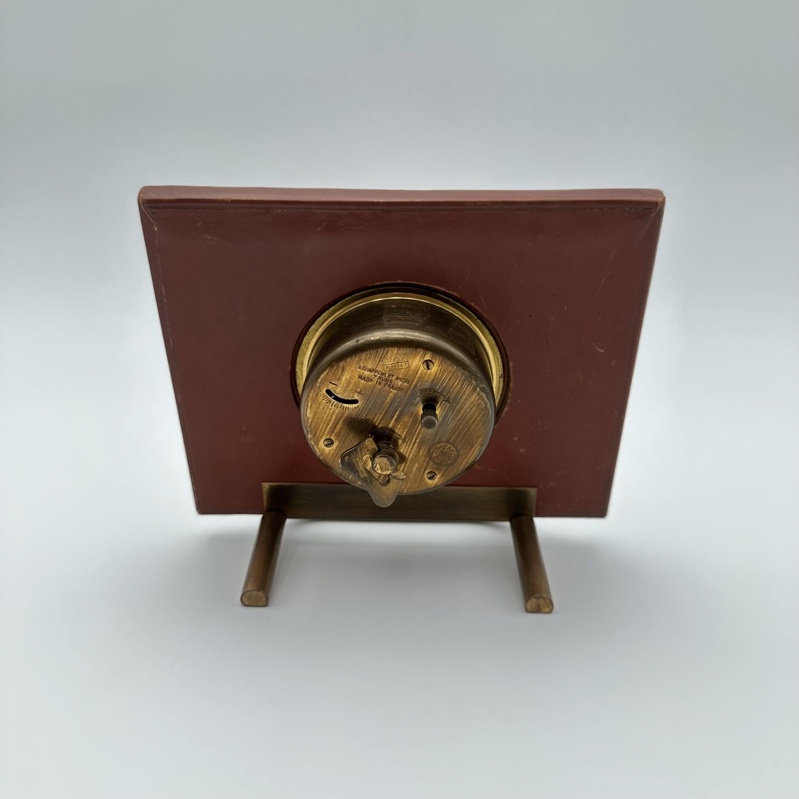 Bayard Desk Clock In Leather Covered Brass – France, 1953 photo 680.0