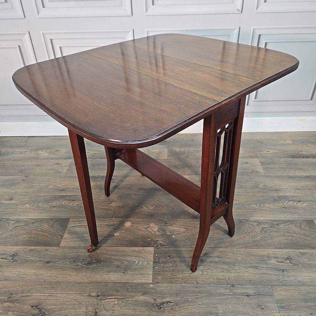 Furniture Antique Wooden Sutherland Table   Mahogany Drop Leaf Gateleg Occasional Side photo