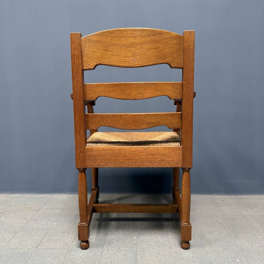 photo vintage Set Of Two Dutch Oak Armchairs With Sewn In Seat Cushions