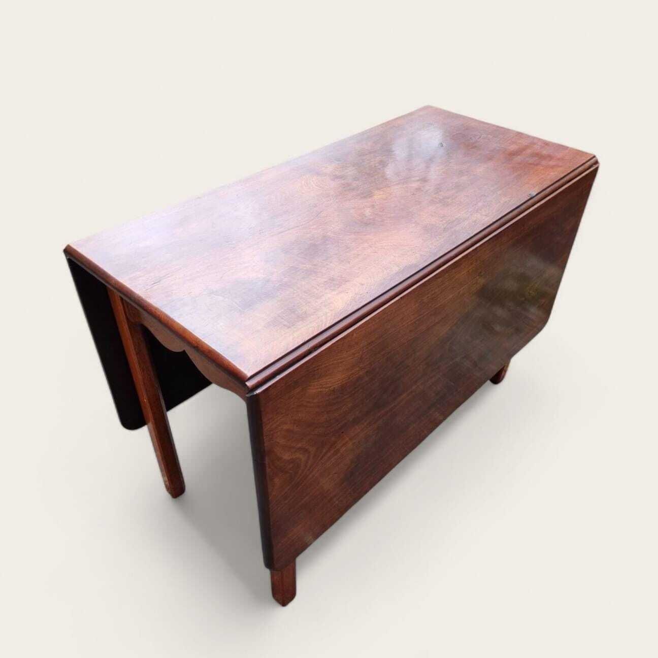 photo for sale Antique Edwardian Mahogany Drop Leaf Dining Table / Solid Wood / C.1910