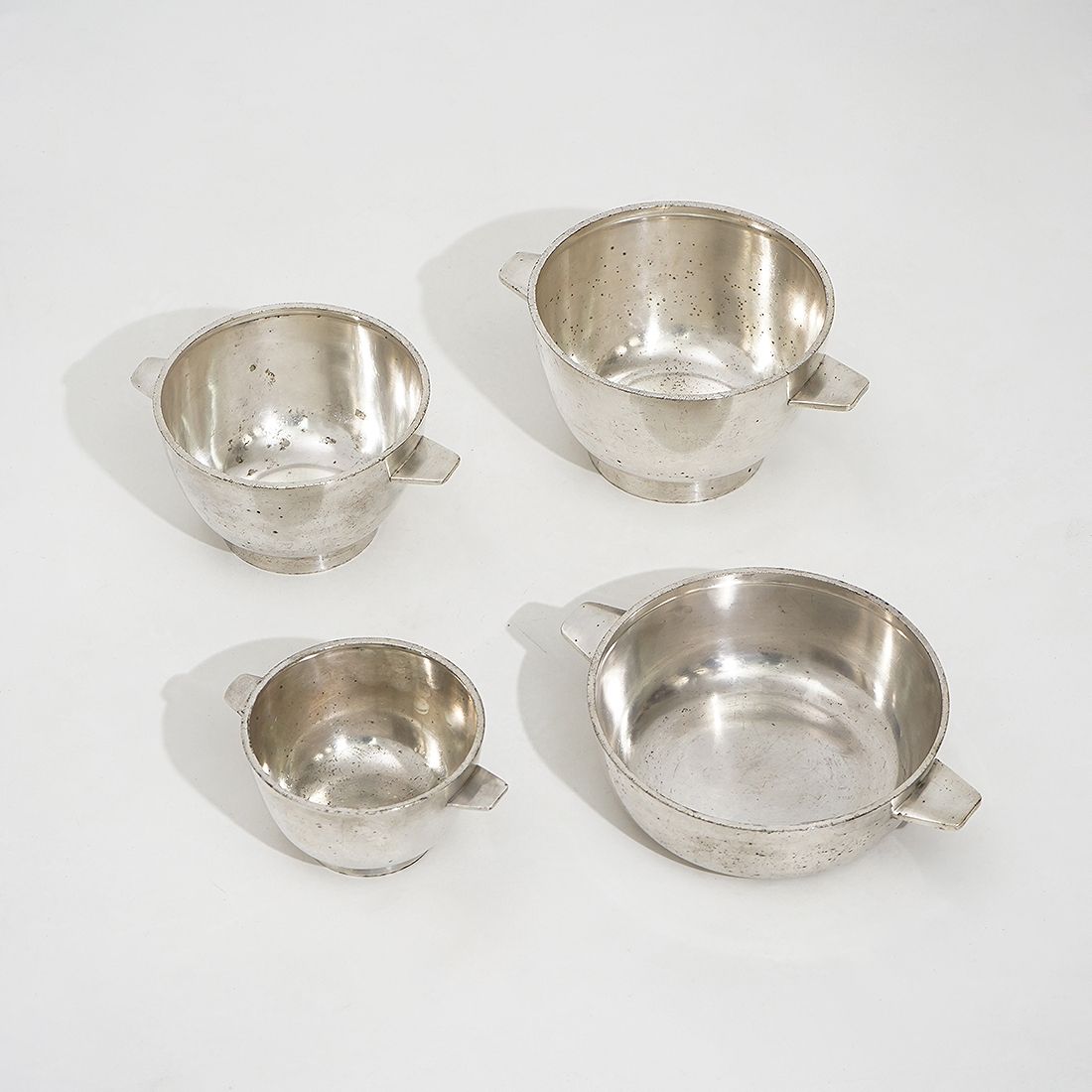 Set Of 4 Bowls By Gio Ponti For Fratelli Calderoni, 1950s photo furniture