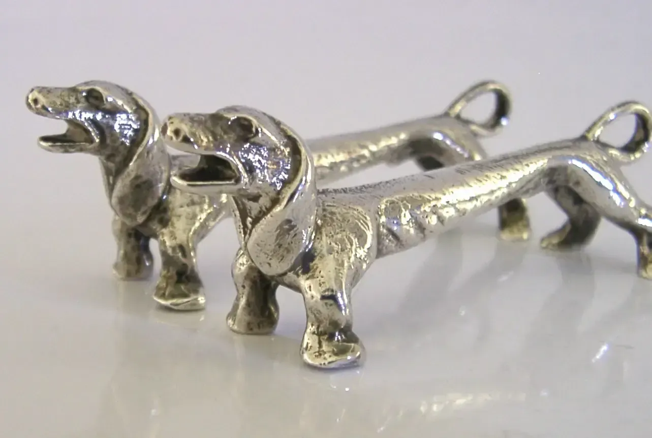 Novelty Sterling Silver Dachshund Dog Cutlery Rests 1972 Animals English 72g photo furniture