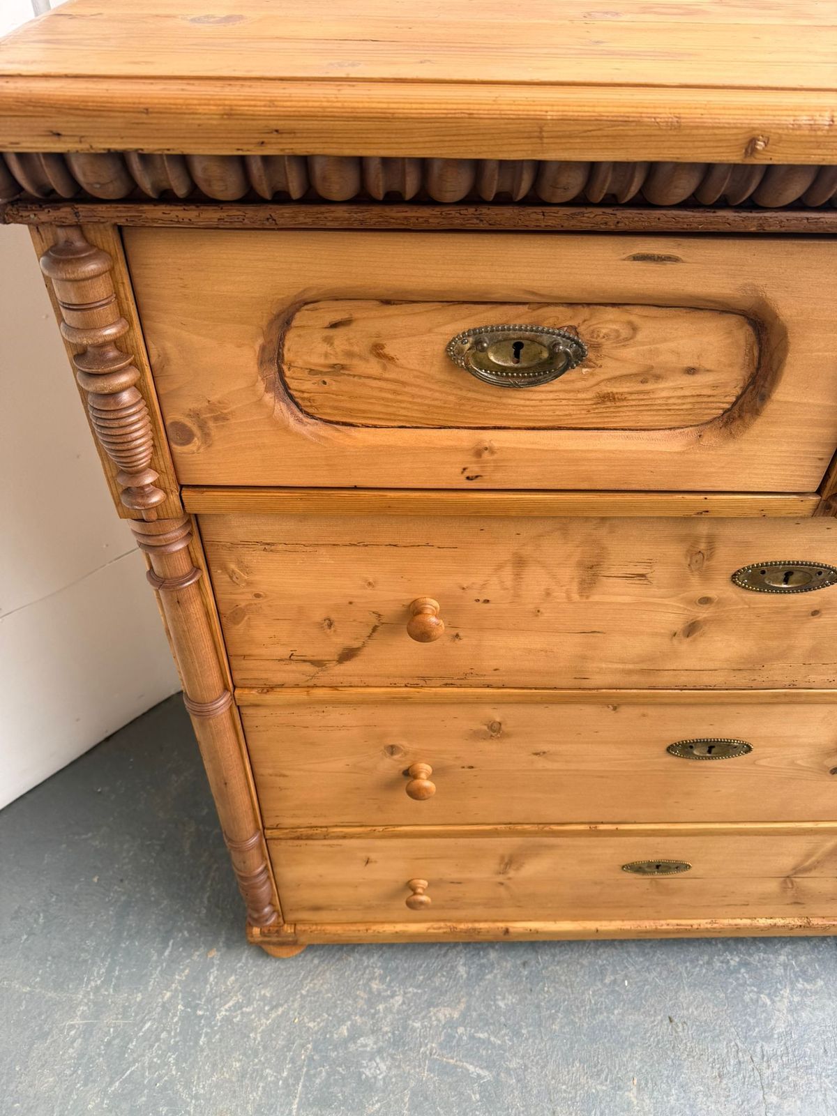 A Huge Pine Genuine Victorian Hungarian 5 Drawer Chest Of Drawers photo buy