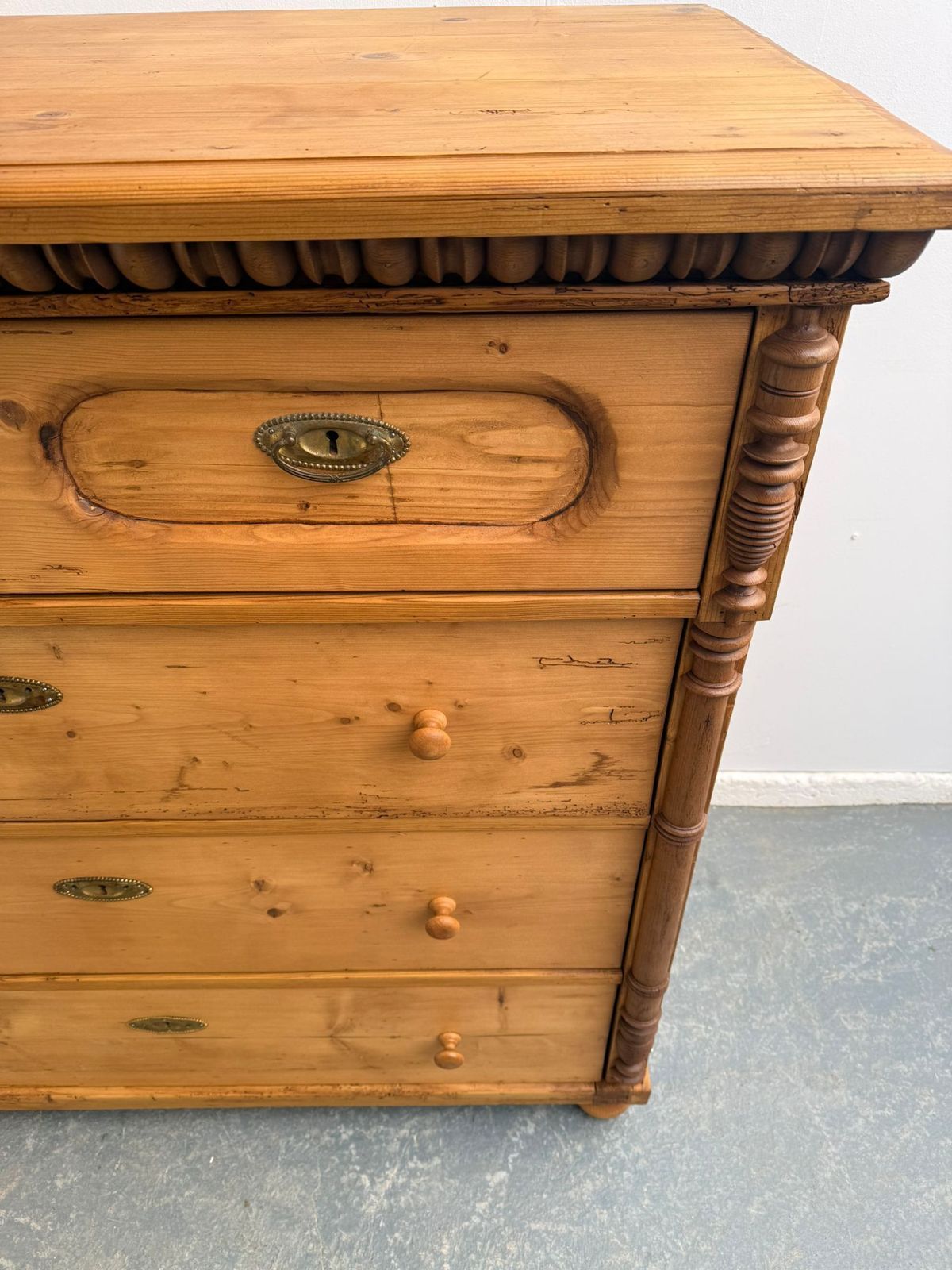 A Huge Pine Genuine Victorian Hungarian 5 Drawer Chest Of Drawers photo vintage