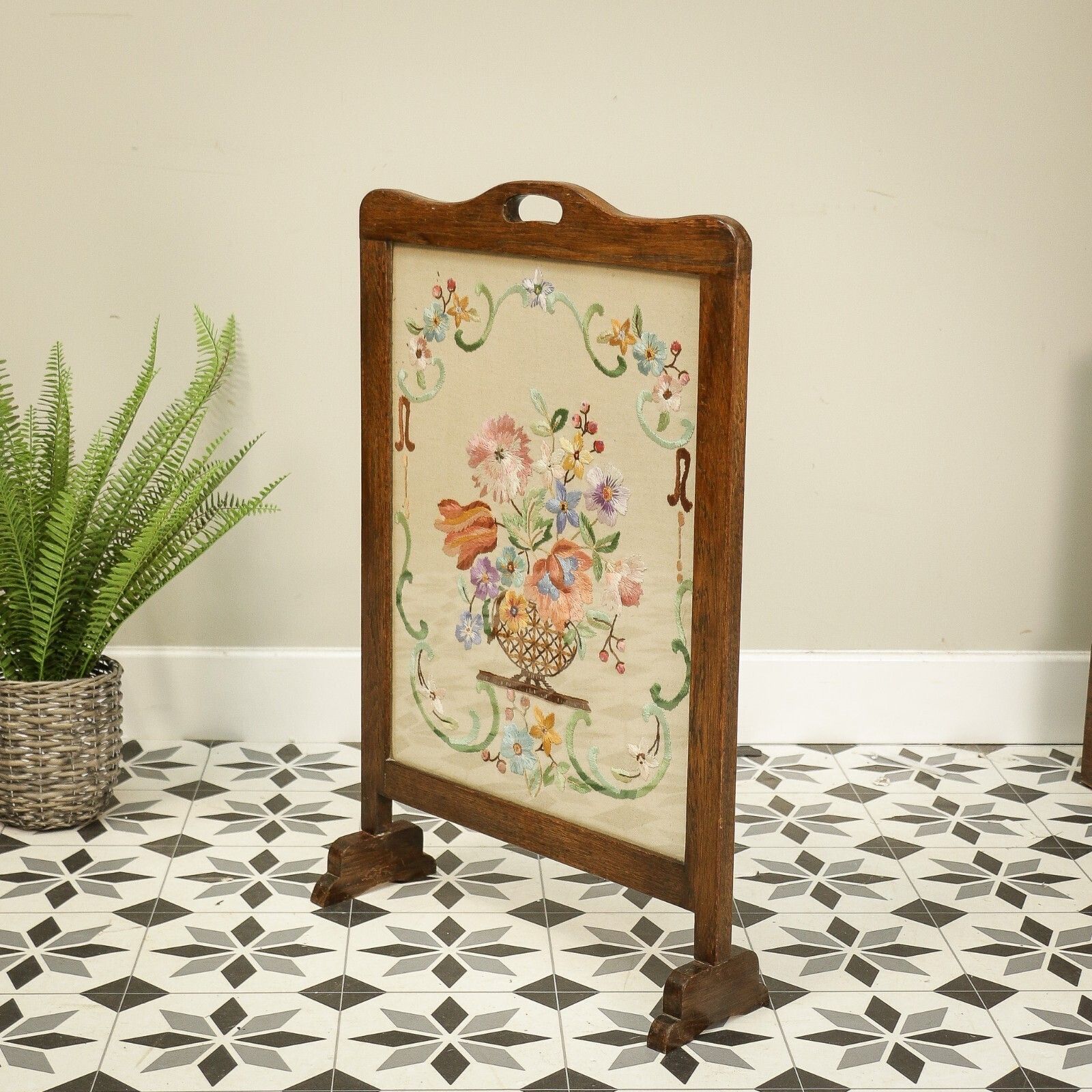 Early Twentieth Century Needle Point Fire Screen With Floral Designs photo 125.0