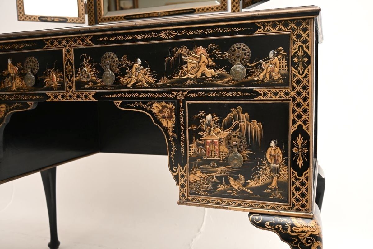 Antique Lacquered Chinoiserie Dressing Table photo vinterior