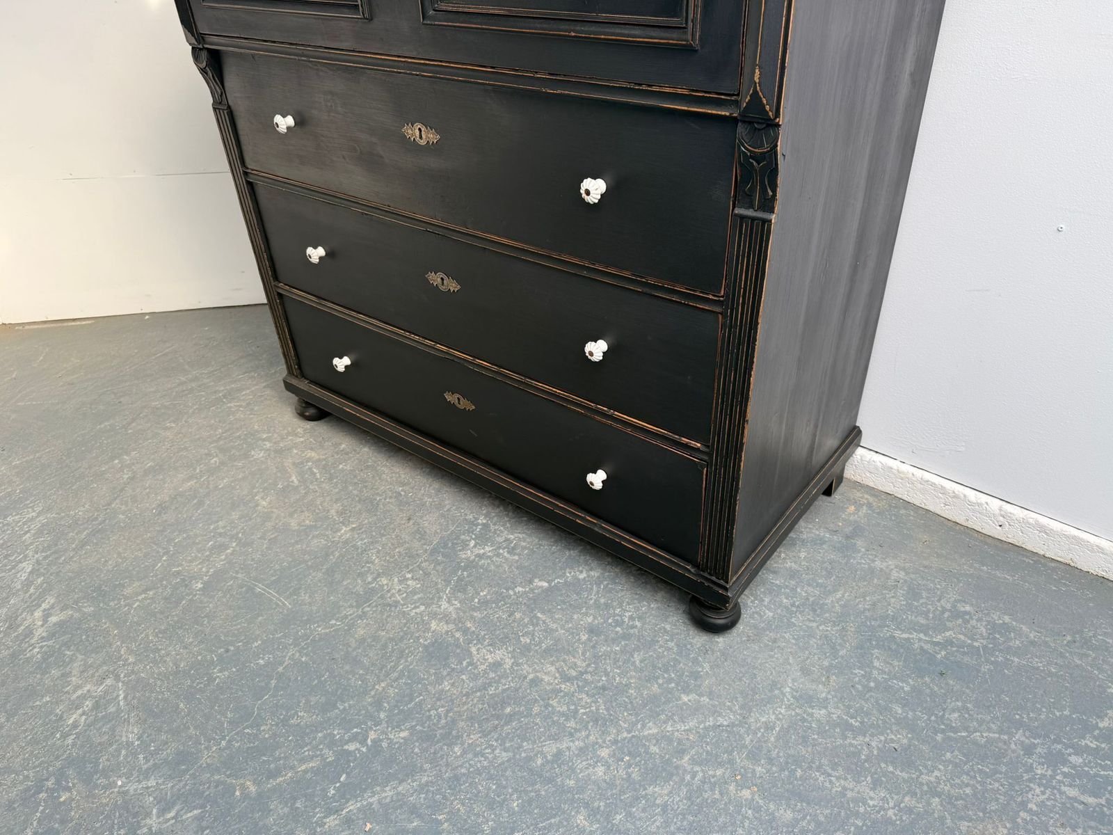 A Mint Clean Pine Hungarian Victorian Painted Black Chest Of Drawers photo for sale