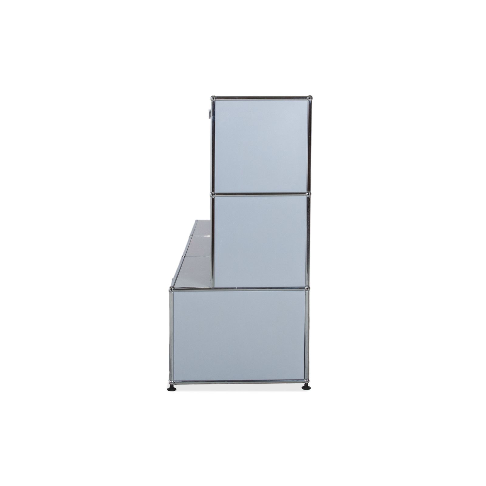 photo for sale Buffet USM Haller en métal, argent, gris, gris clair, 9 éléments, chacun 75 x 35 cm