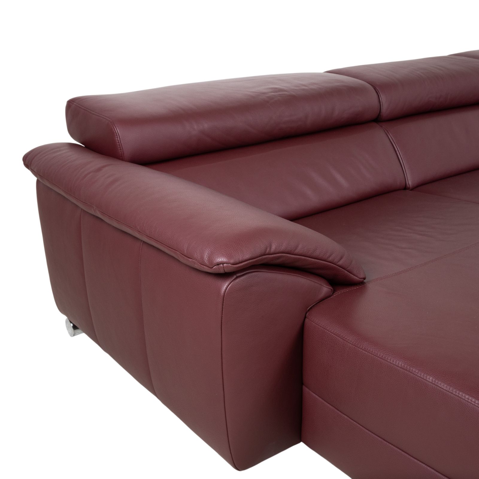 photo furniture Ewald Schillig Brand Blues Leder Chroom Hoekbank Rood Bordeaux Manuele Functie