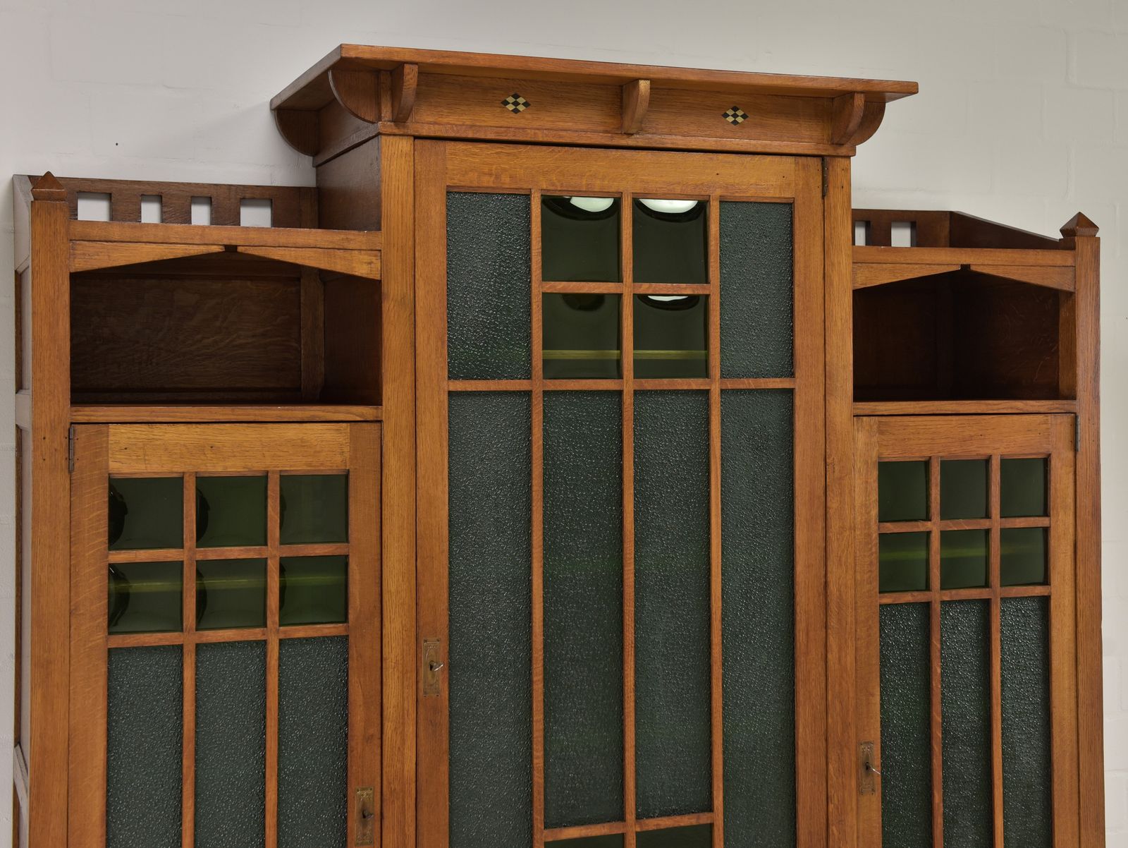 photo furniture Antique! Large Restored Art Nouveau Oak Display Cabinet/Bookcase