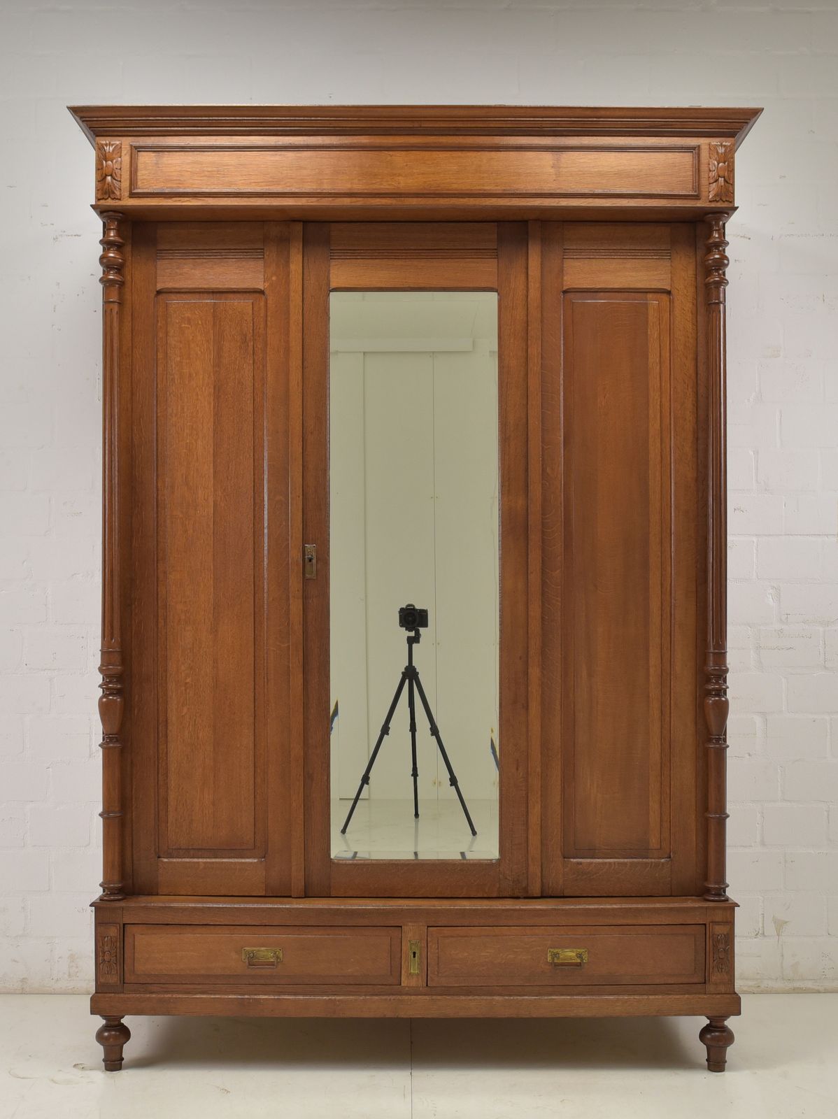 Antique! Restored Hall Wardrobe, Gründerzeit Period, Circa 1920, Oak Wardrobe photo furniture