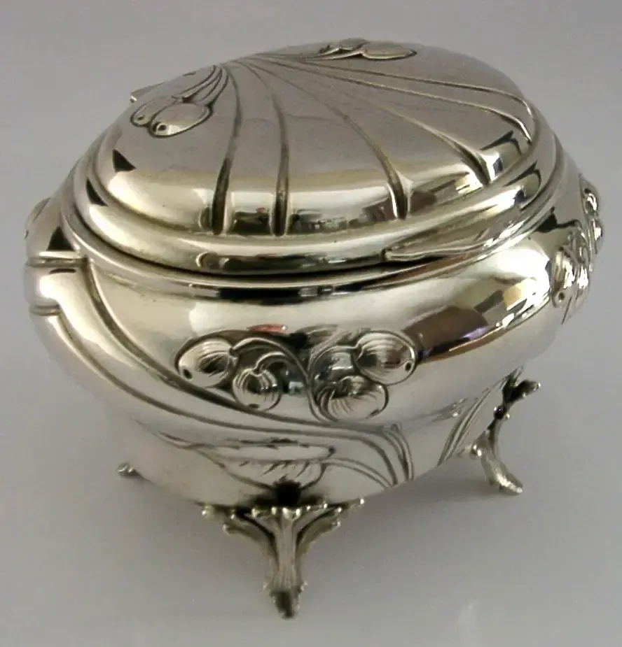 Stunning Large 282g Austrian Art Nouveau 800 Solid Silver Box