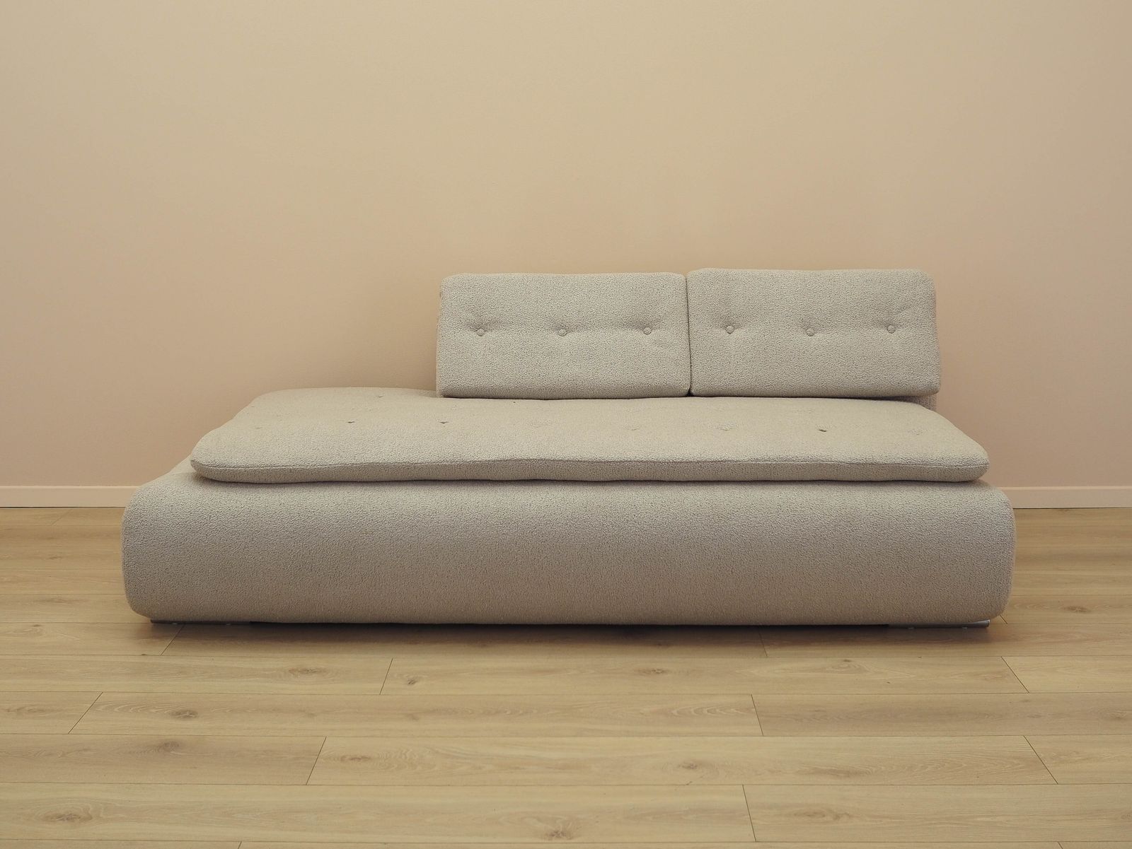 Beige Bank, Italiaans Design, Jaren 1980, Made In Italy photo furniture