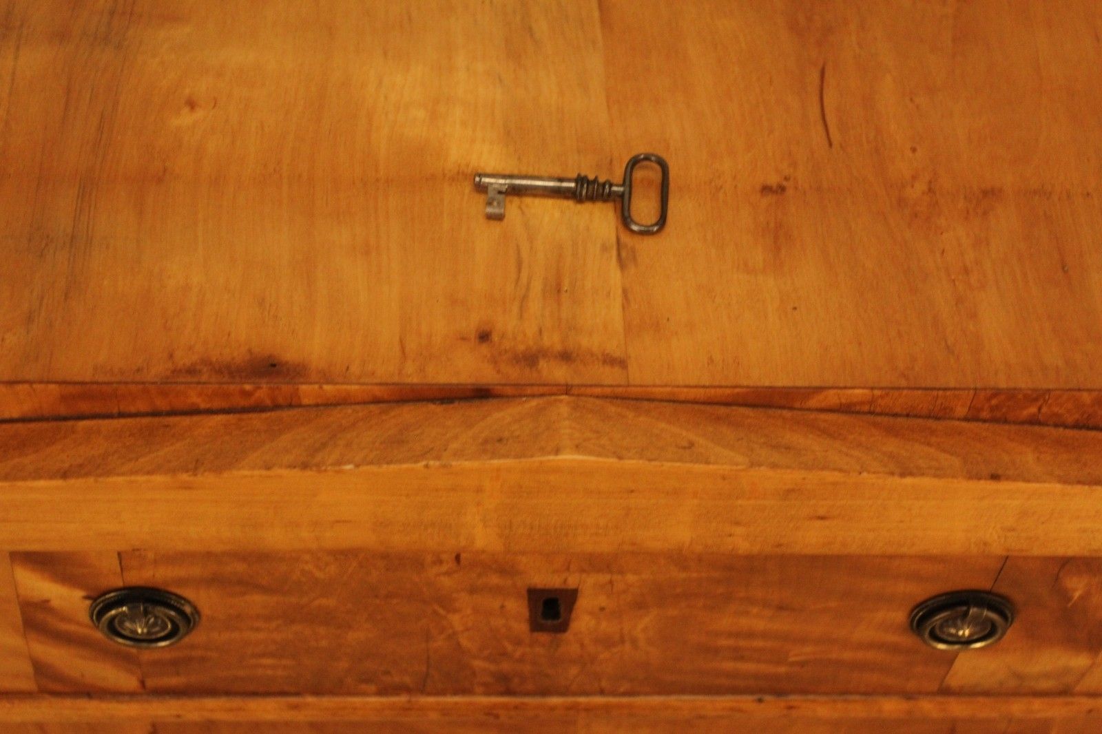 photo furniture Refined 19th Century Swedish Chest Of Drawers In Birch