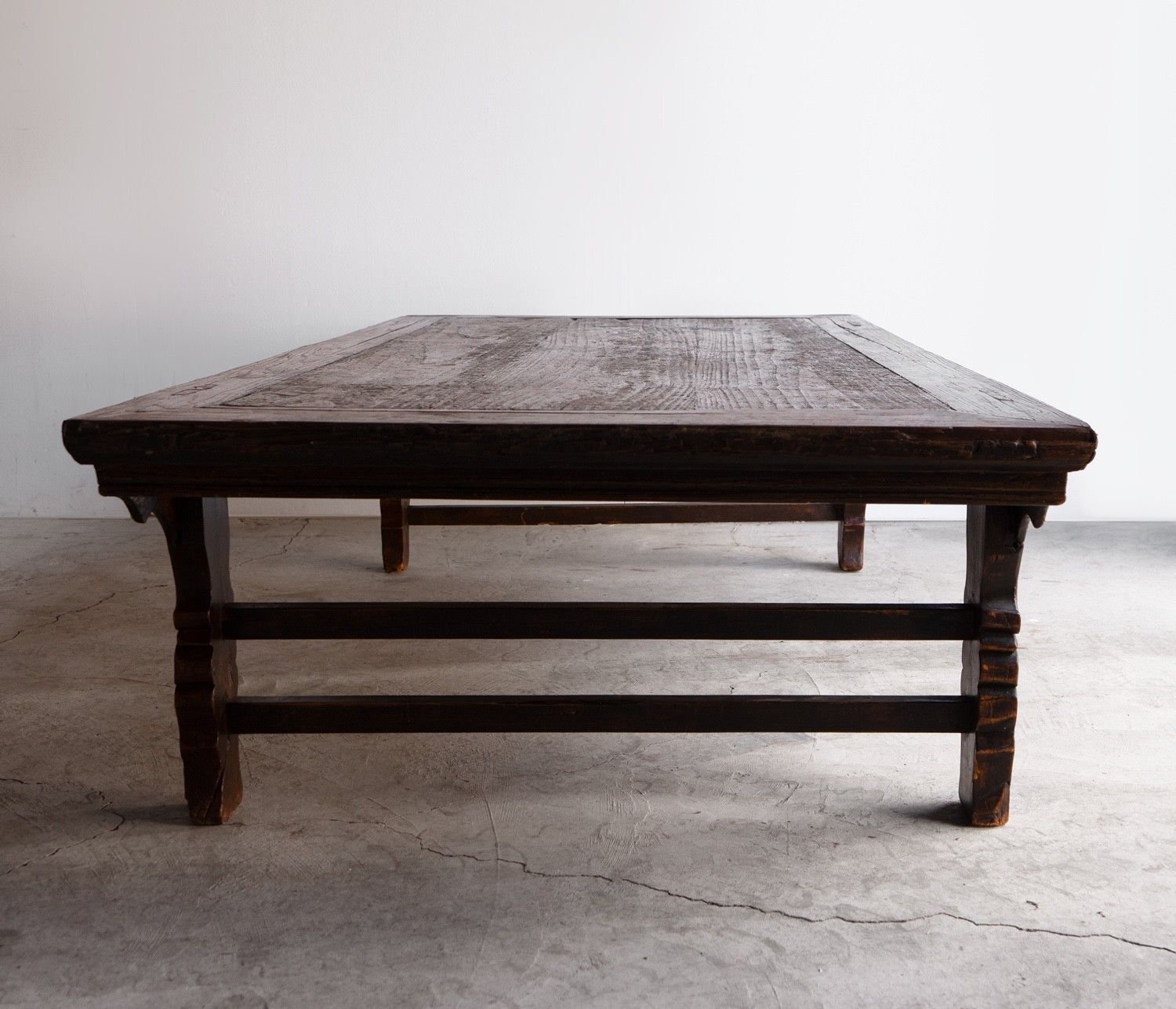 Antique Chinese Elm Low Table / Day Bed, Large Coffee Table, 19th Century photo vintage
