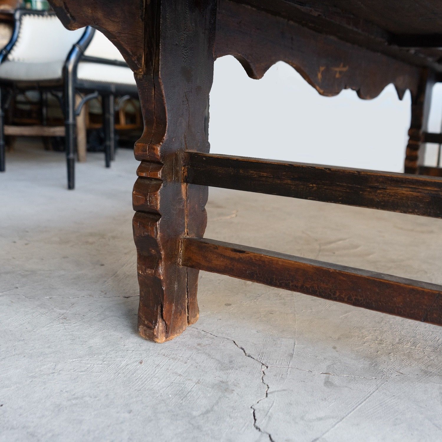 photo vinterior Antique Chinese Elm Low Table / Day Bed, Large Coffee Table, 19th Century