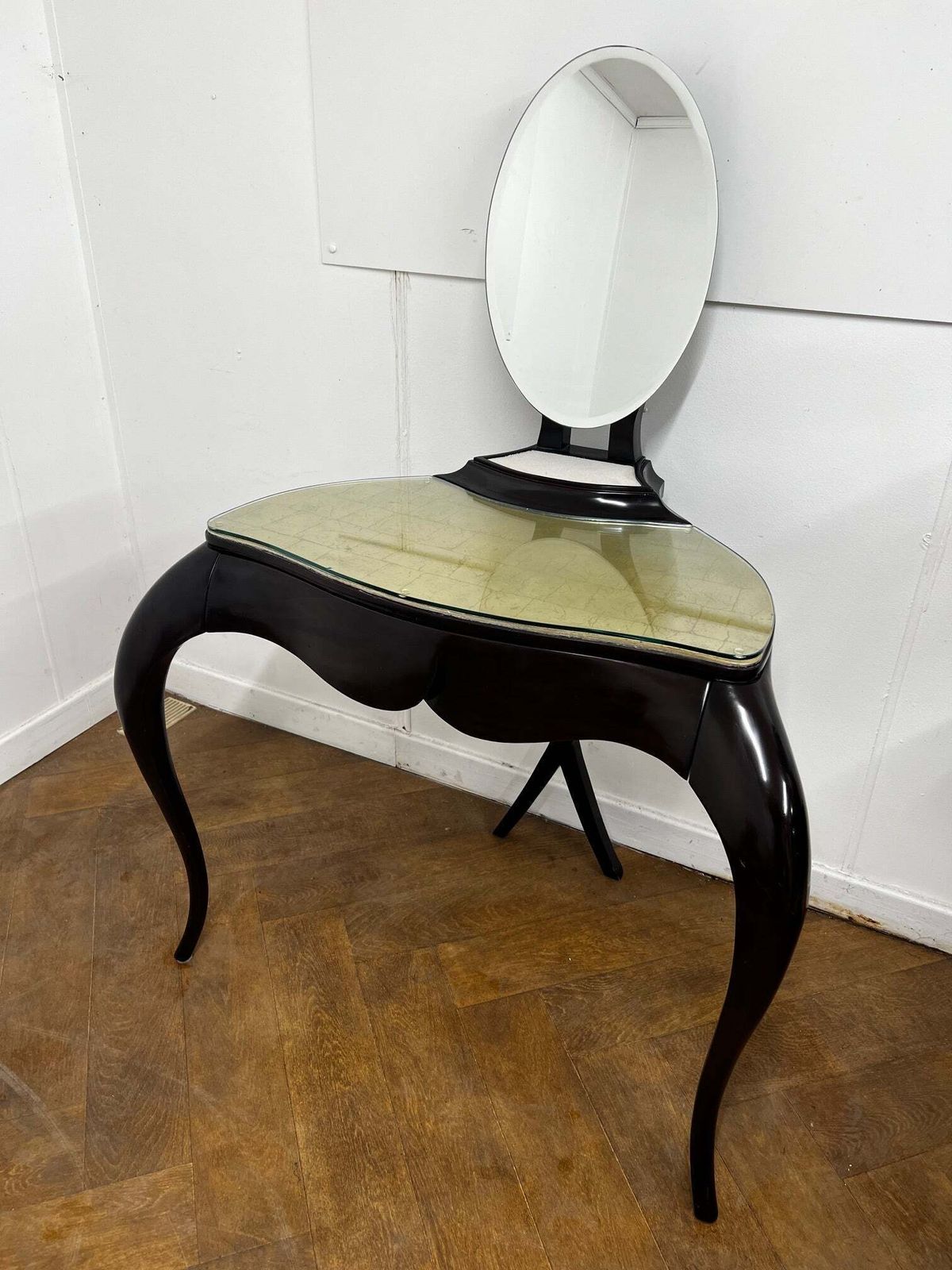 Christopher Guy "Vanity Fair I" Dressing Table In Hand Carved Mahogany And Matching "Vanity Fair" Red Leather Mahogany Chair photo furniture