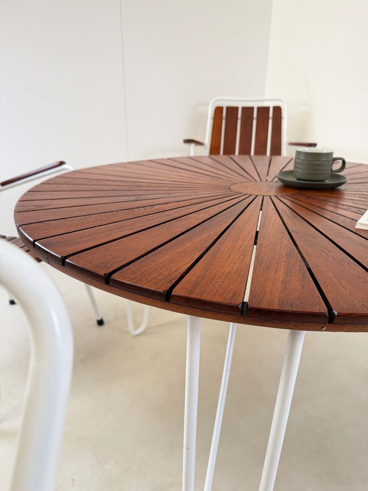 Danish Daneline Teak Garden Table & 4 Chairs photo Garden Furniture