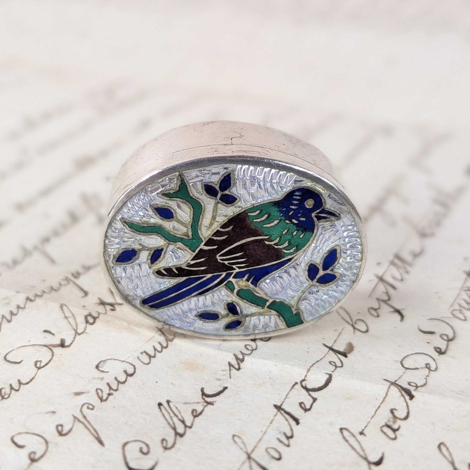 Vintage Silver Enamel Pill Box, Oval Bird Motif Indian Trinket Snuff Case photo vinterior