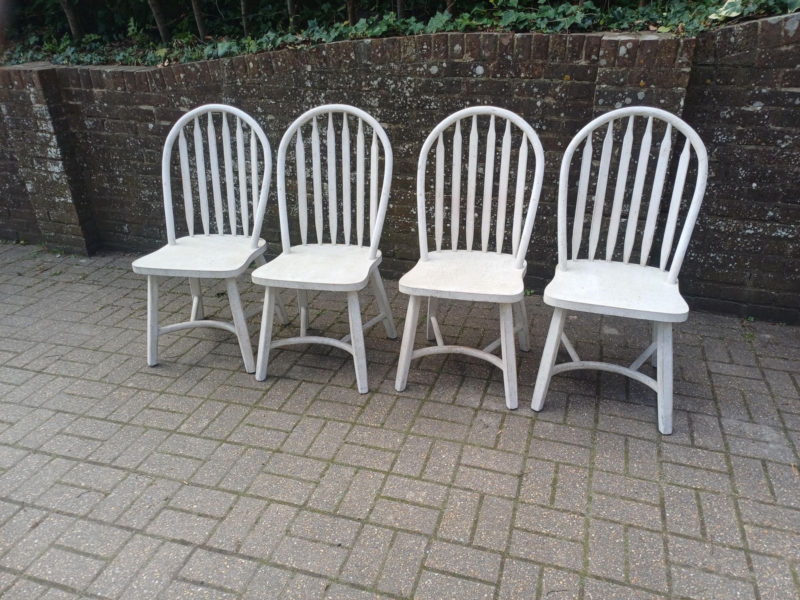 High Quality Loaf Painted Dining Chairs Set Of Four White Shabby Chic Solid Wood Handmade Heavy Vintage Style Free Hand Delivery