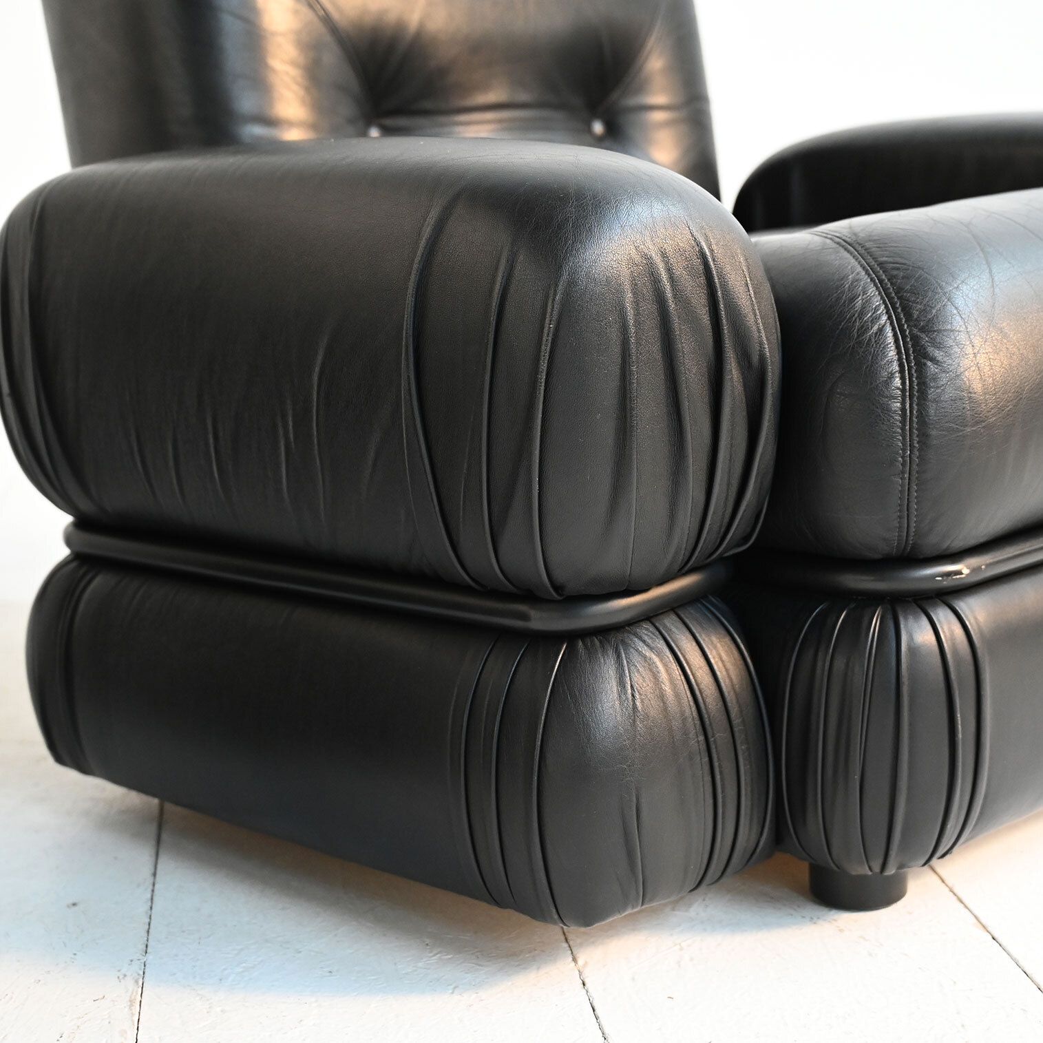 photo for sale Black Leather And Tubular Steel Armchairs From The 1970s