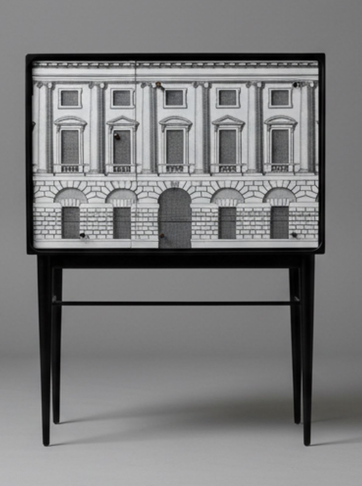 photo vinterior Vintage Drinks Cabinet Italian 1950s 60s Fornasetti Palladio Heal’s