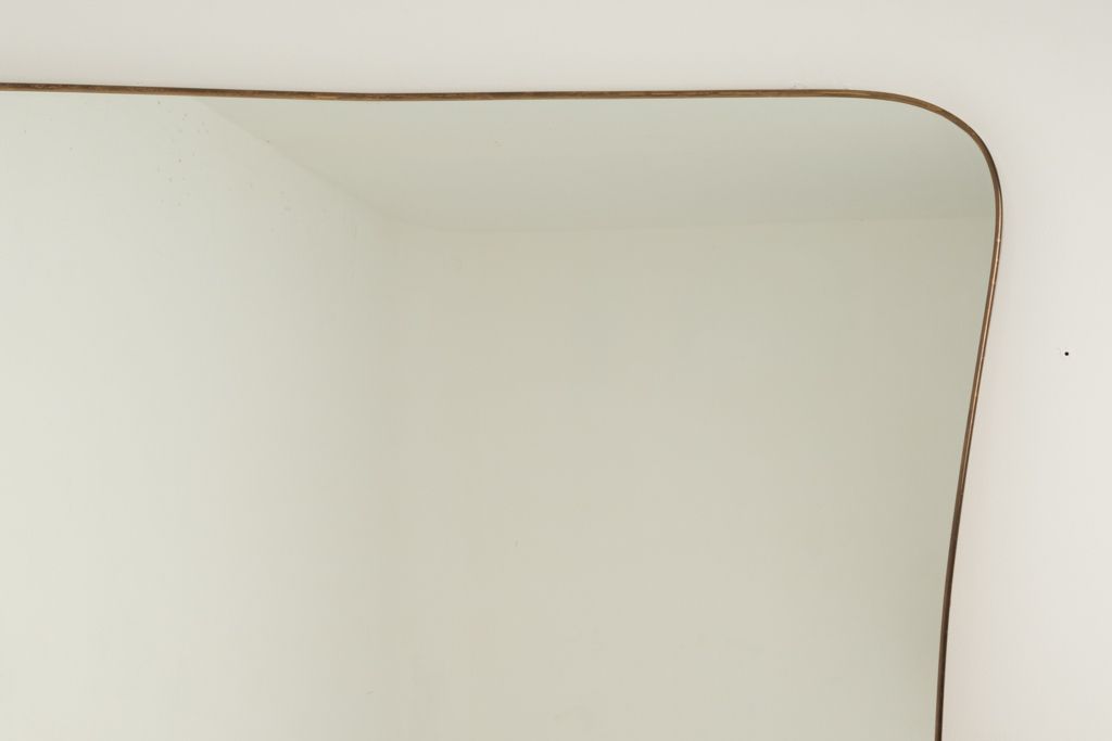 Mirror In Brass In The Style Of Gio Ponti. 1980s/1990s. photo vinterior