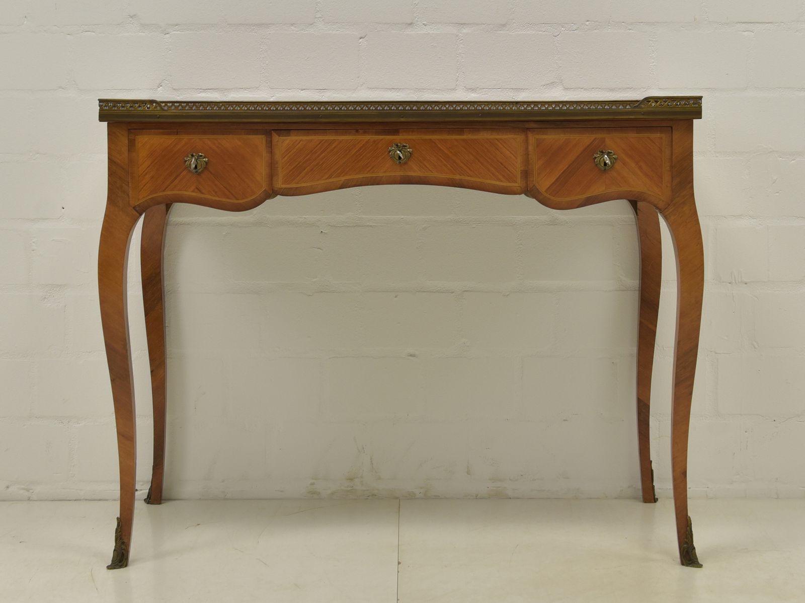 Antique! Restored Mahogany Ladies' Writing Desk, Louis XV Style / Art Deco Secretary photo furniture