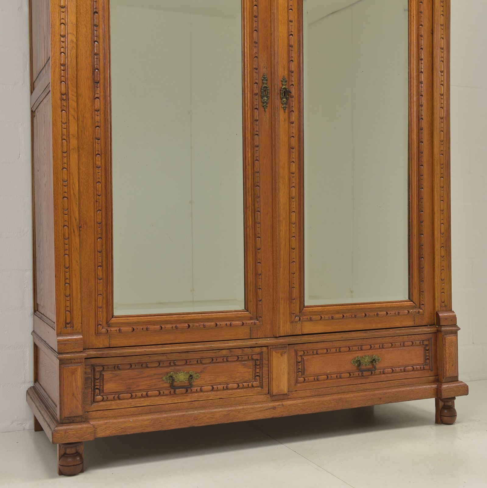photo for sale Antique! Restored Hall Wardrobe, Gründerzeit Period, Circa 1920, Solid Oak.