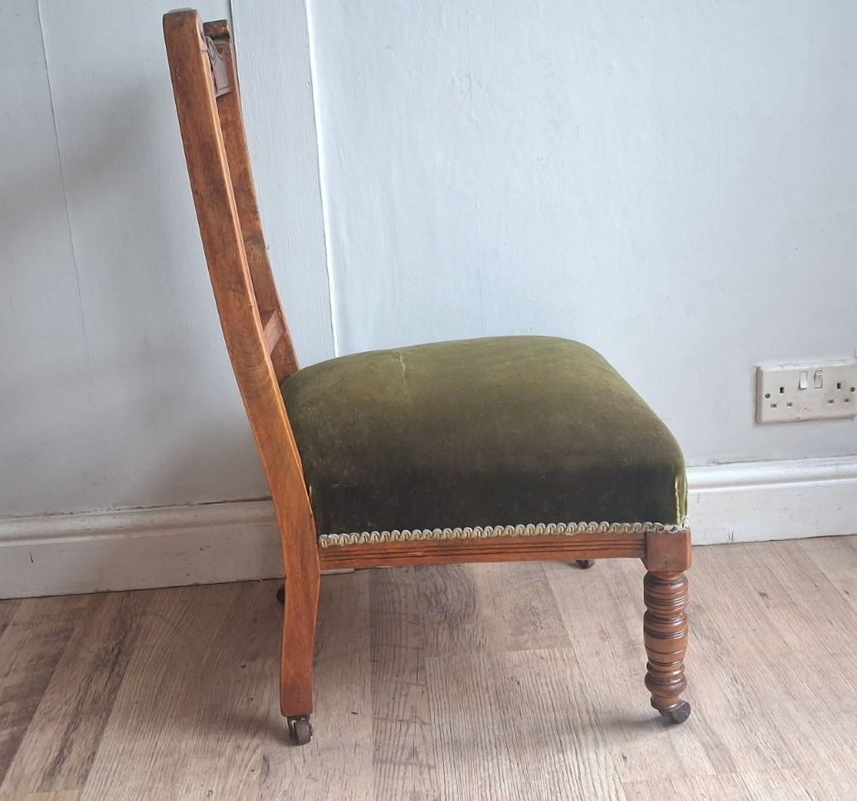 Quaint Victorian Circa 1890 Mahogany Upholstered Bedroom /Nursing /General Chair photo 120.0