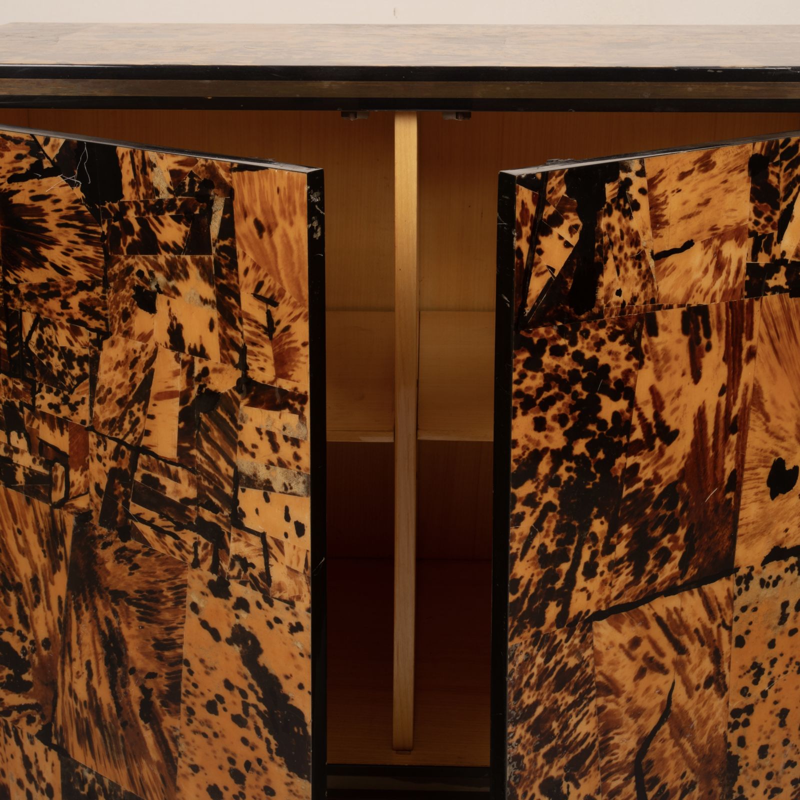 photo furniture Unique Tortoiseshell Cabinet By Roberto Jodice For Ottini Milano 1974
