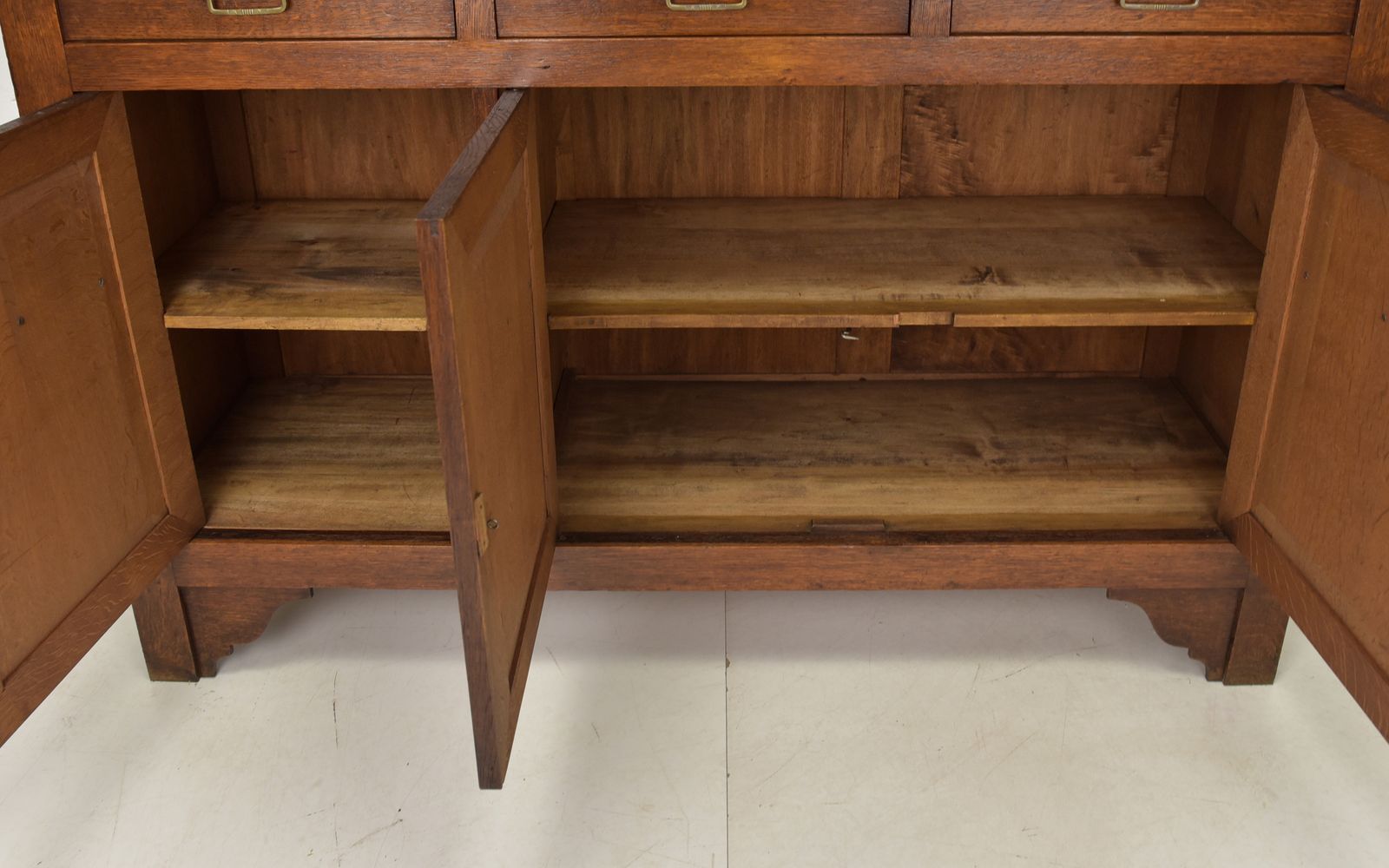 Antique! Restored Art Nouveau/Art Deco Oak Buffet Cabinet/Display Cabinet photo vinterior