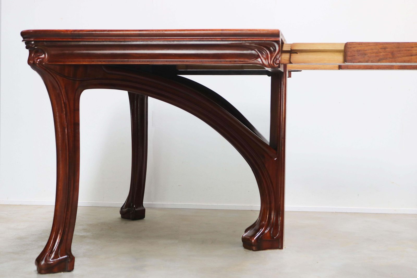 Meubels Franse Art Nouveau Mahonie Eettafel Door Eugène Gaillard Voor Maison Bing, 1900 photo