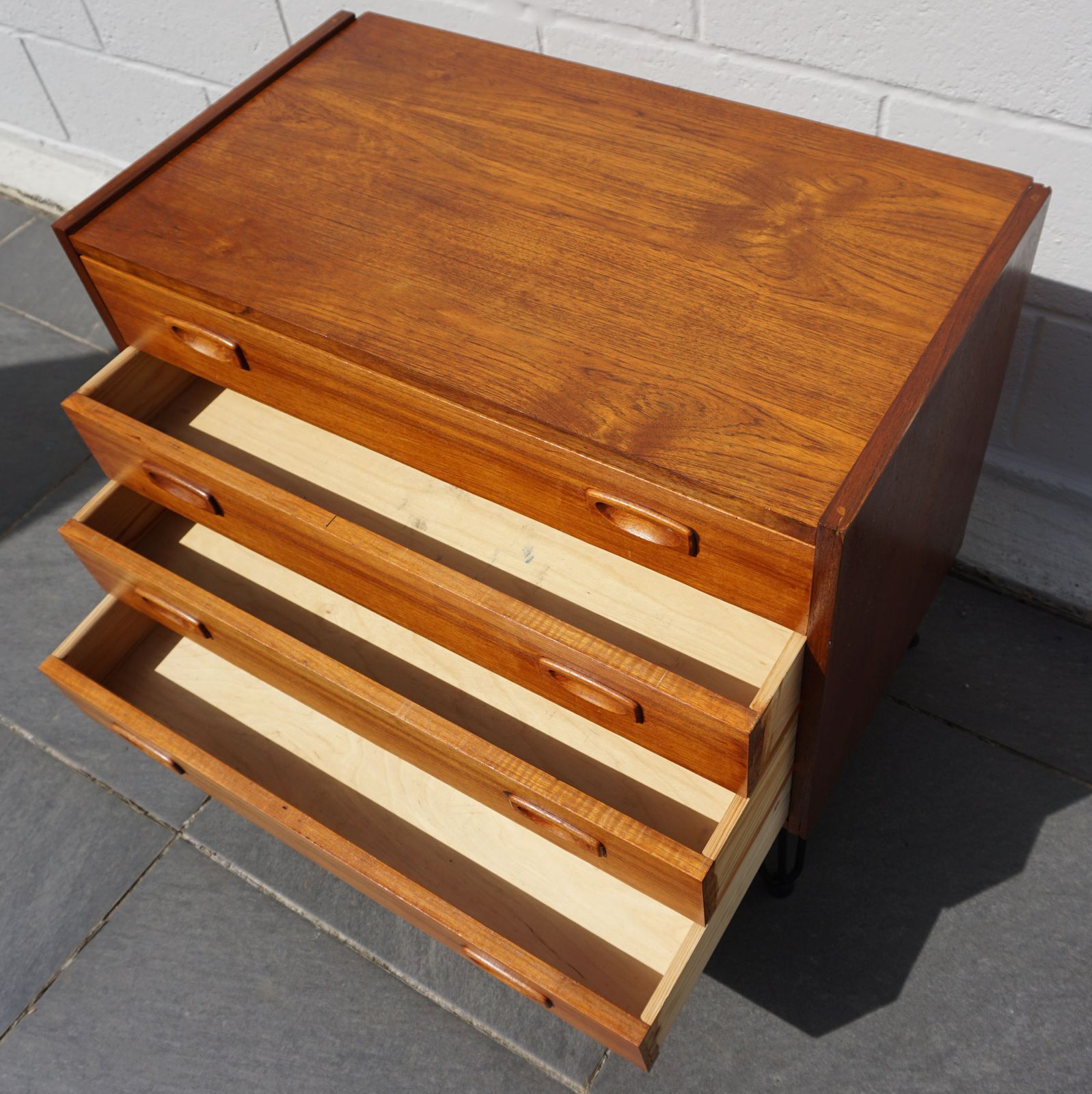 Refurbished Chest Of 4 Drawers On Hairpin Legs Mid Century Modern Wooden Office Storage photo vinterior