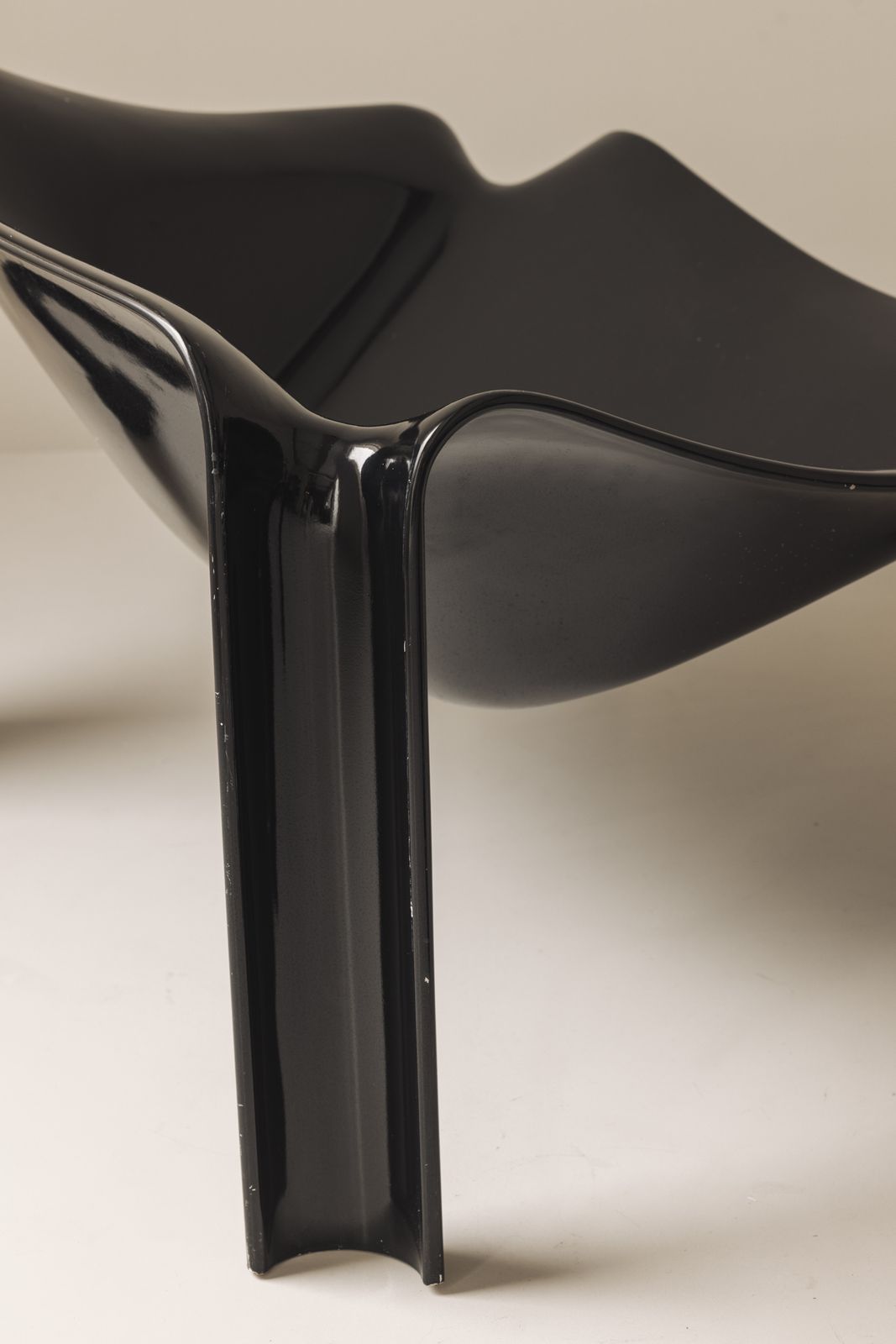 First Edition F300 Lounge Chairs By Pierre Paulin For Artifort, France 1964. photo vintage