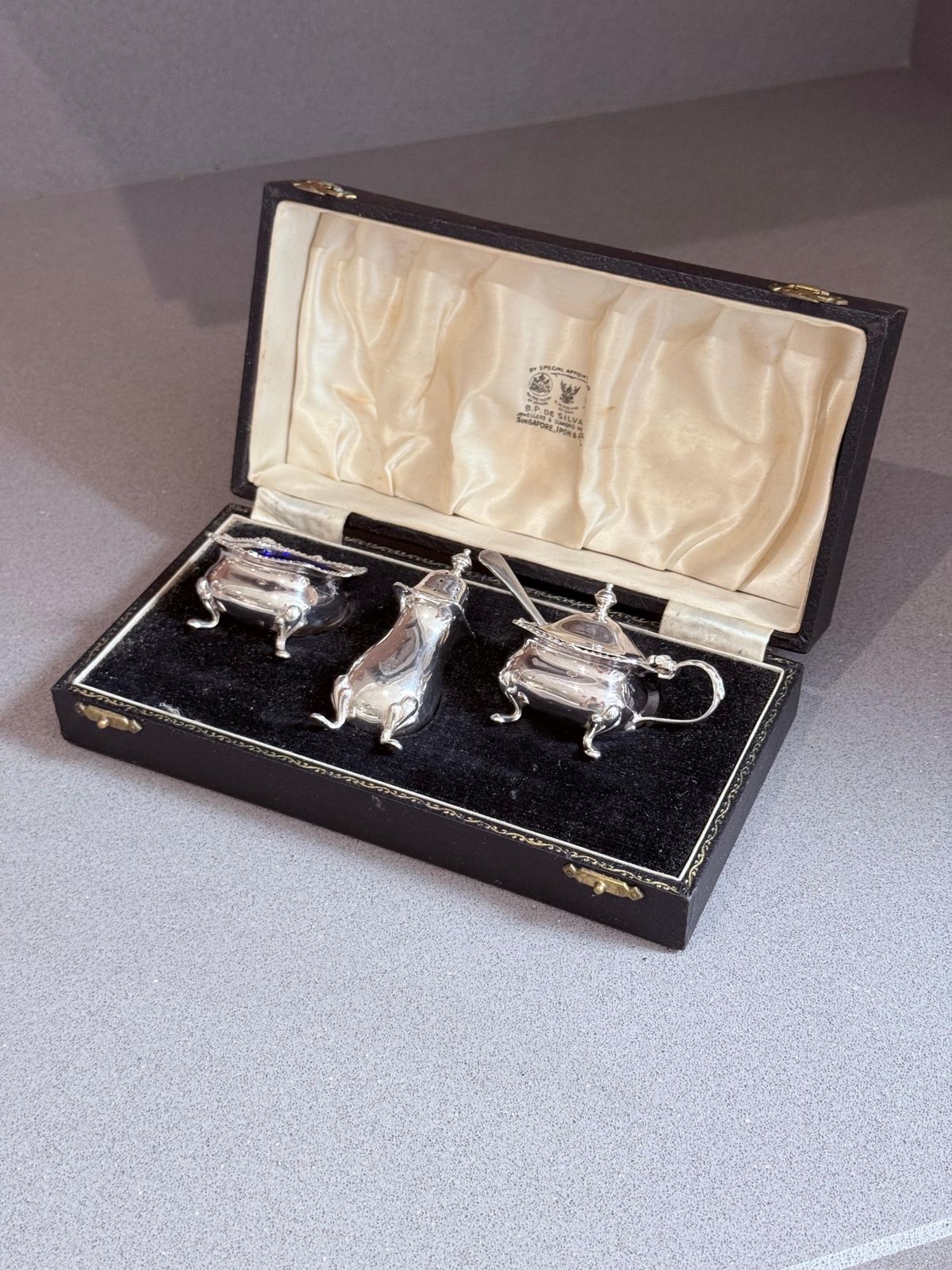 Sterling Silver Condiment Set In Case Blue Glass Salt, Mustard & Pepper Shaker photo 857.0