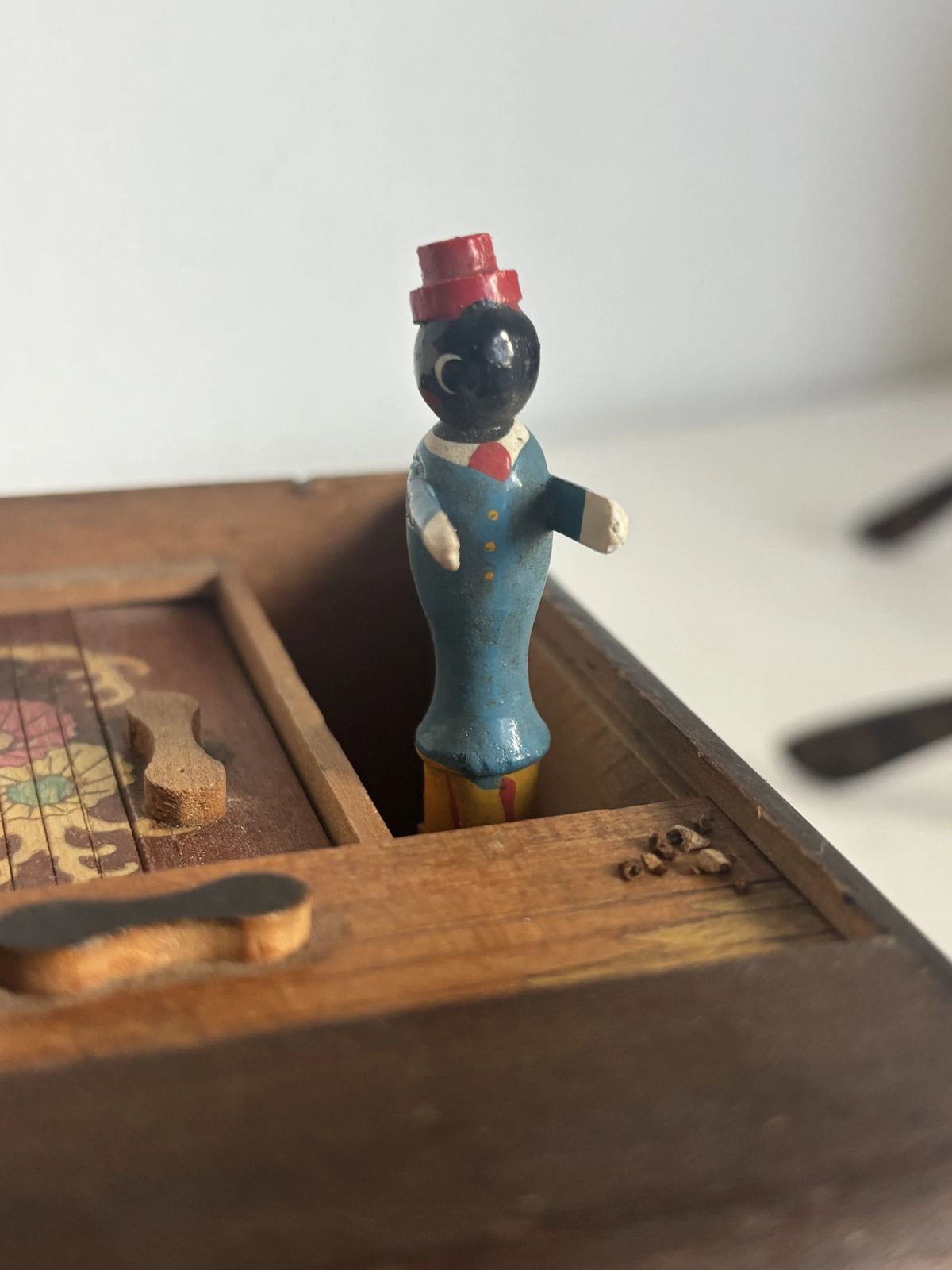 photo buy Vintage 1960s Japanese Wooden Cigarette Holder Dispenser   12 X 9 Cm