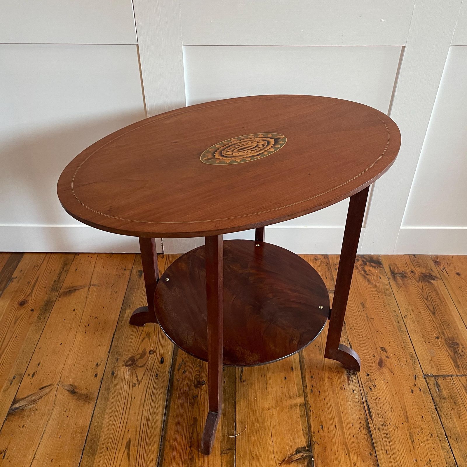 Vintage Oval Wood Side Table Inlay Medallion Plant Stand Mid Century End Table Edwardian Style Round photo vintage