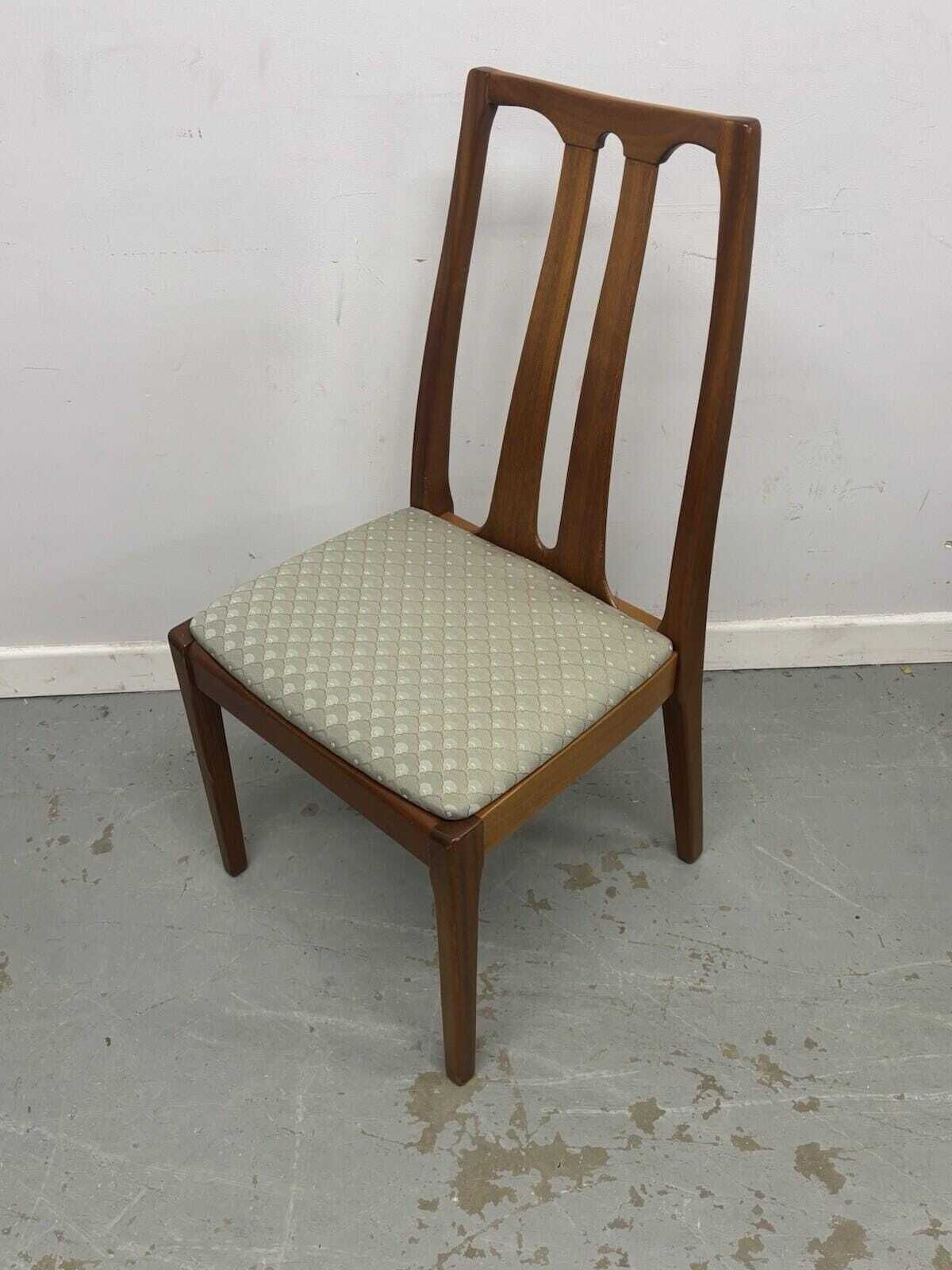 370.0 Set Of 6 Parker Knoll Dining Chairs – Mid Century Chairs, Vintage Dining Room Seating photo