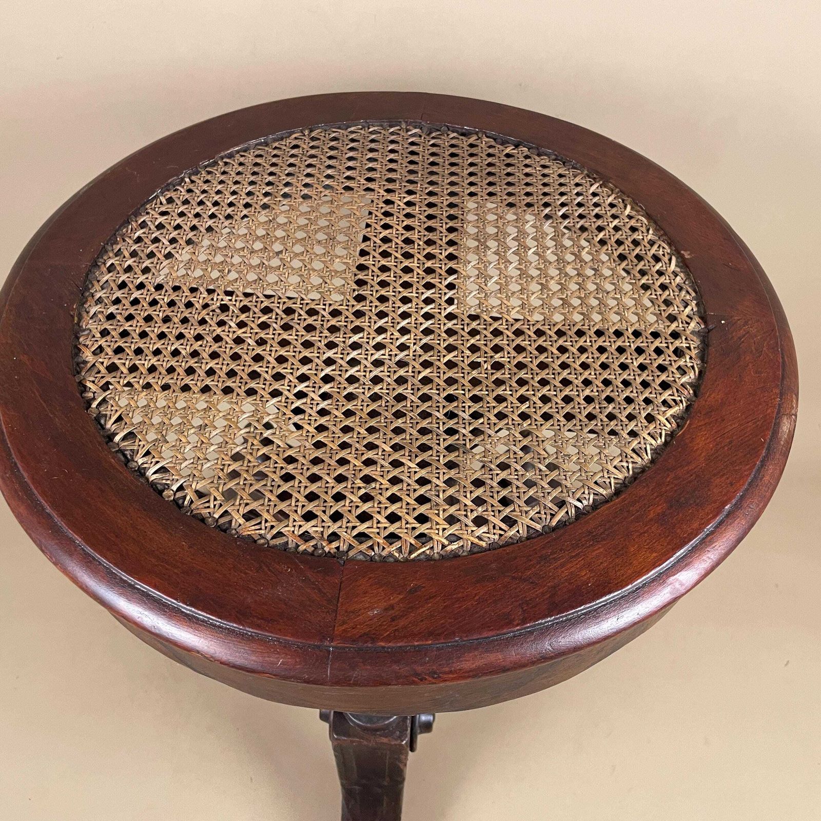 Antique Piano Stool Cane Rattan Seat Turned Wooden Legs Adjustable Round Classic Traditional Edwardian Style photo for sale