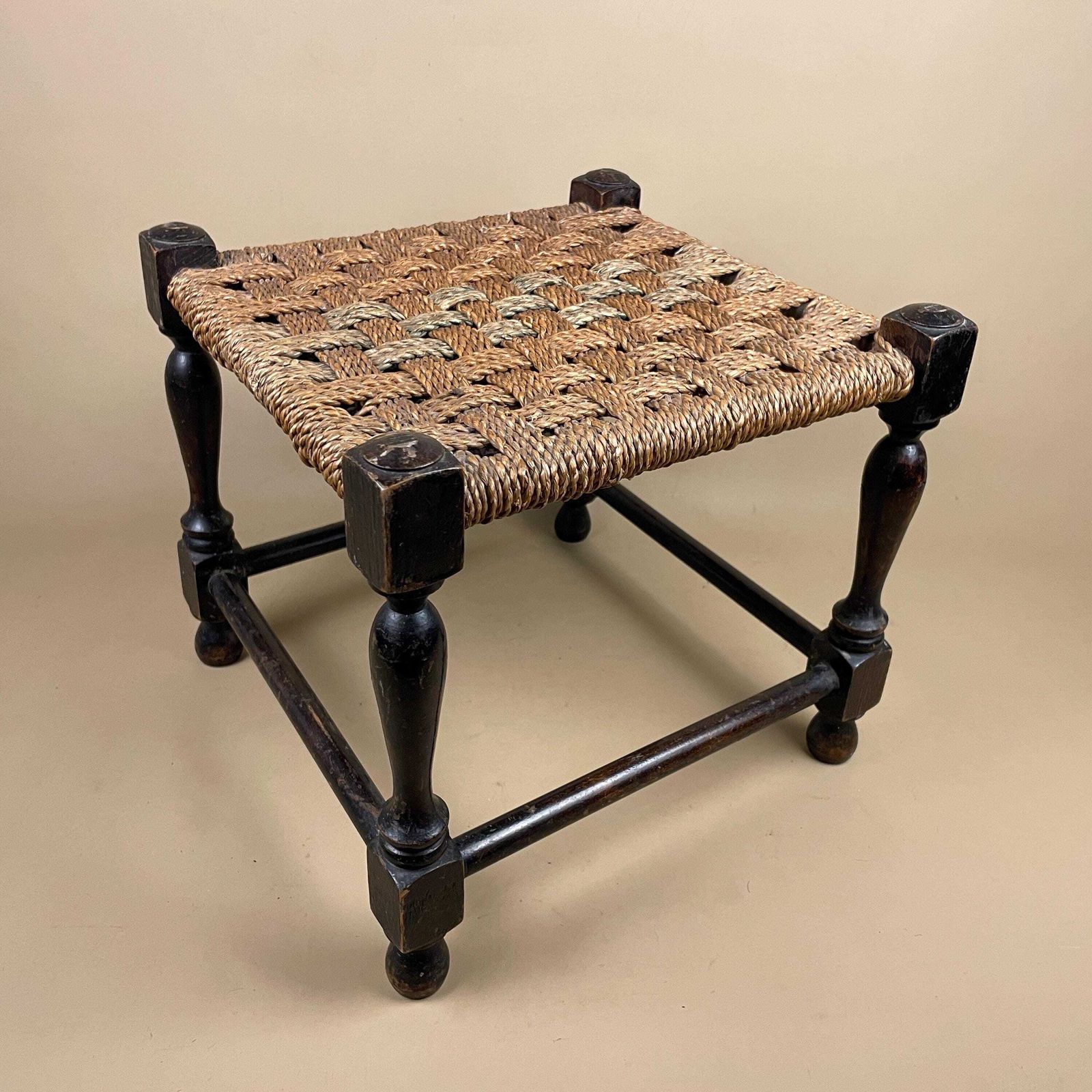 Wooden Footstool Woven Top Cottage Furniture Brown String Foot Stool Antique Farmhouse Style Entryway Hallway Accent Decorative