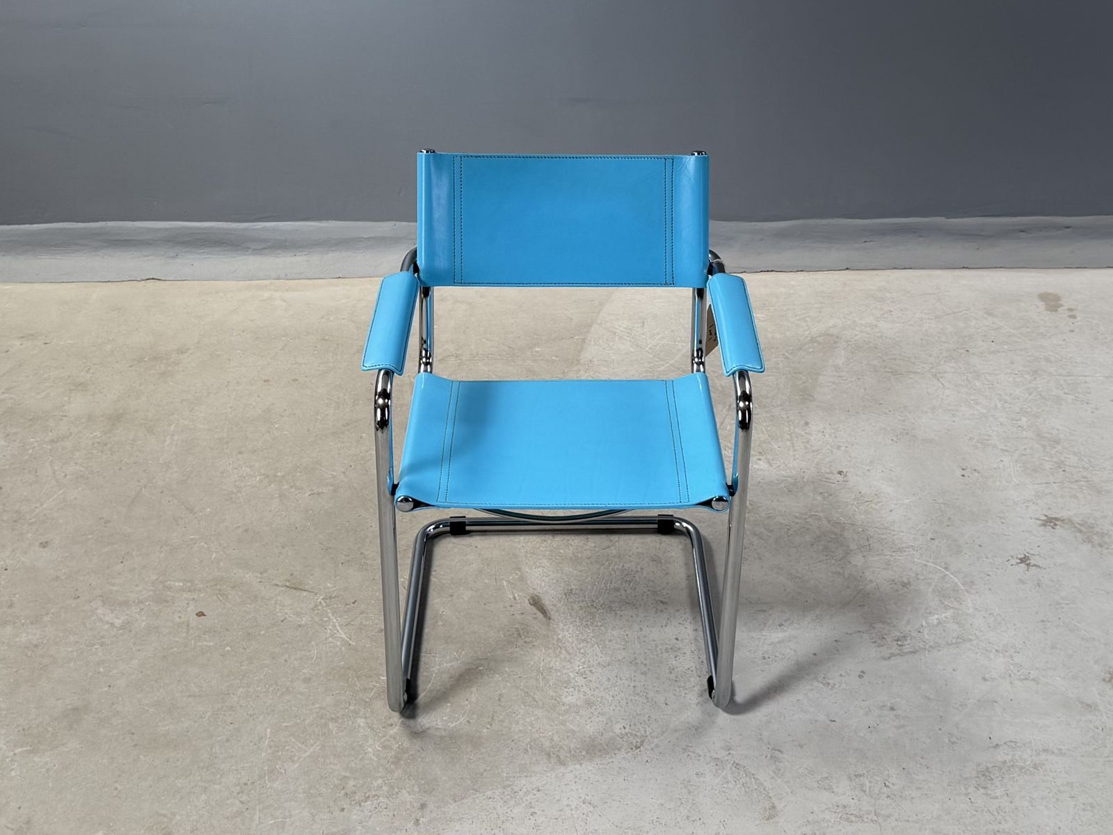 Matteo Grassi Leather Cantilever Chair – Bauhaus Italy – Sky Blue Refinished Mart Stam Marcel Breuer Dining Chair photo Furniture
