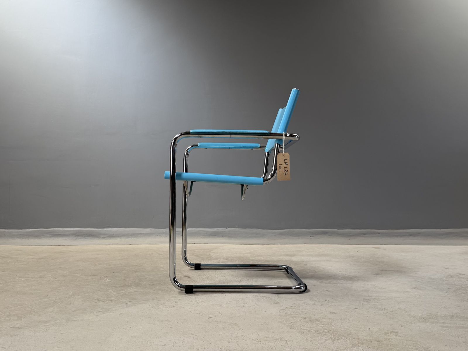 Matteo Grassi Leather Cantilever Chair – Bauhaus Italy – Sky Blue Refinished Mart Stam Marcel Breuer Dining Chair photo vintage