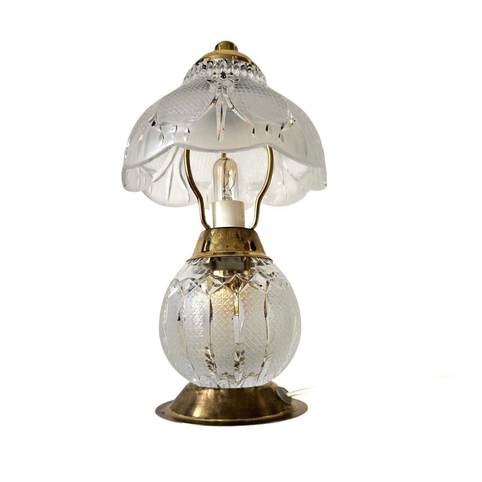 Lampe de table vintage en cristal taillé, base en laiton, style Hollywood Regency, lampe de chevet mid-century photo Luminaires