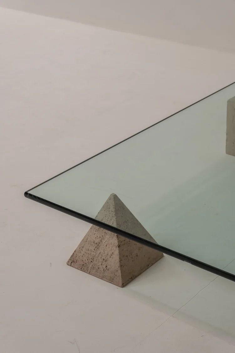 photo furniture Metaphora Coffee Table By Lella And Massimo Vignelli For Casigliani 1970