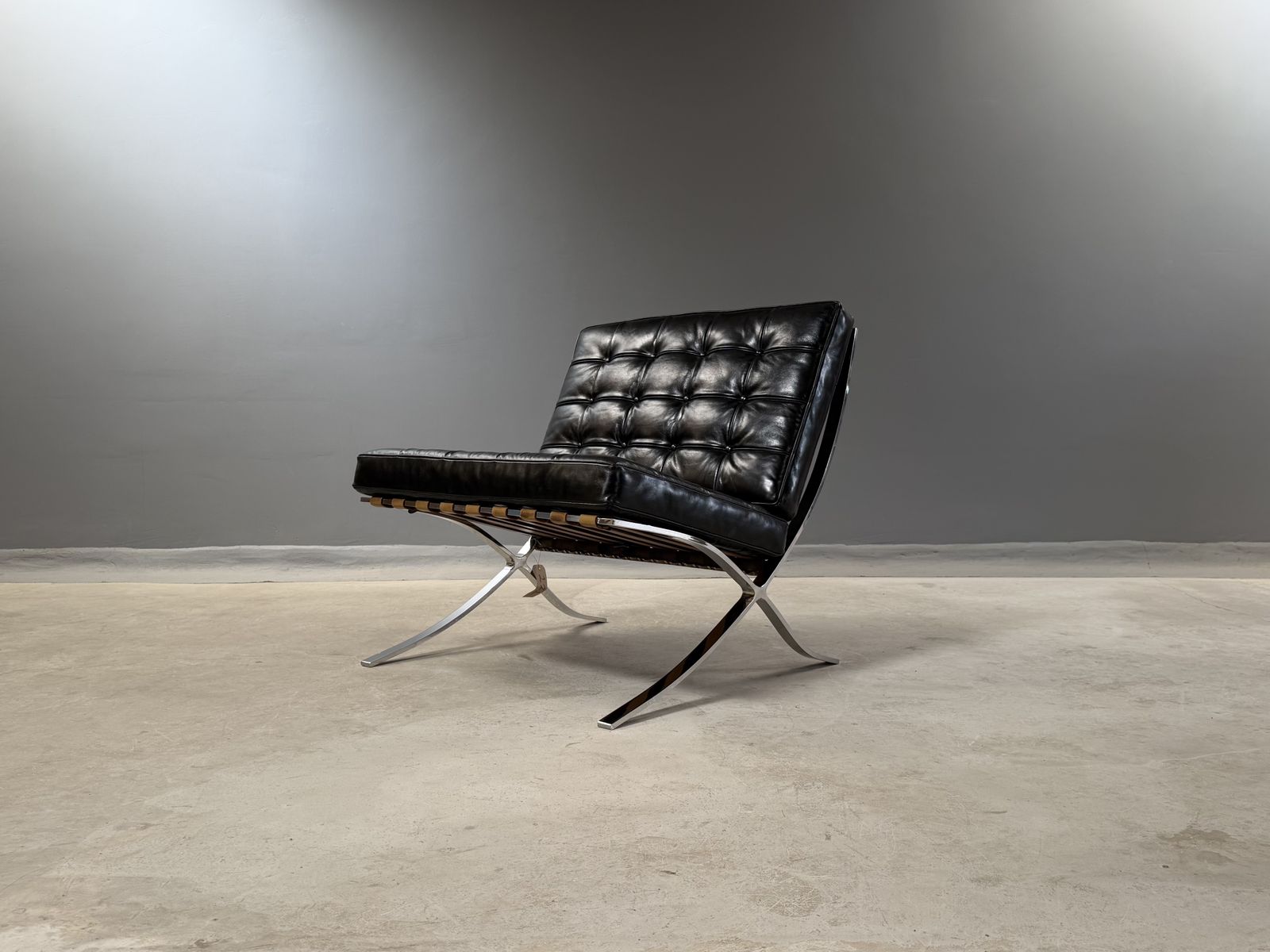 Barcelona Chair Leather Lounge Black Accent Chair Bauhaus Statement Armchair